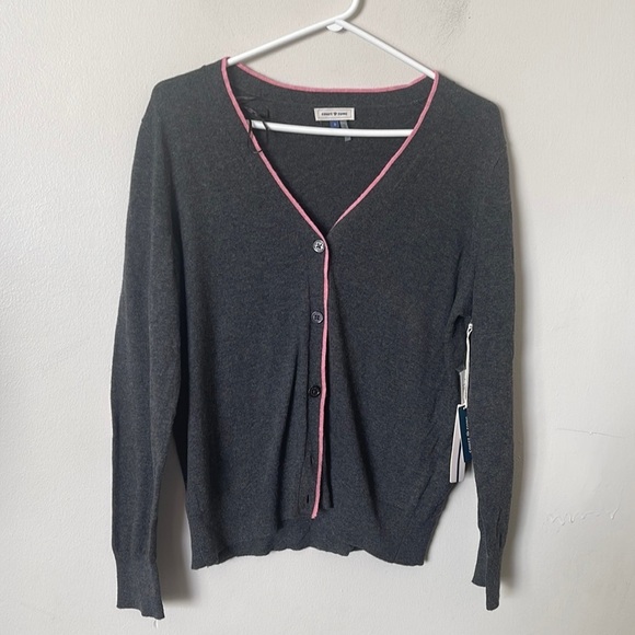 Court & Rowe Cardigan Ivy League Button Front Gray Pink New - Picture 2 of 6
